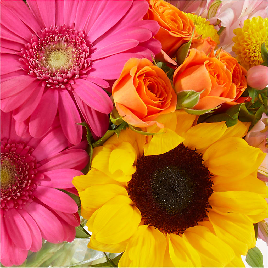 Florist Original Mixed Bouquet – ANITA'S FLOWERS AND ICE CREAM LLC, Passaic NJ