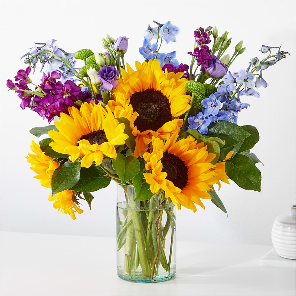 Catching Rays Bouquet – ANITA'S FLOWERS AND ICE CREAM LLC, Passaic NJ