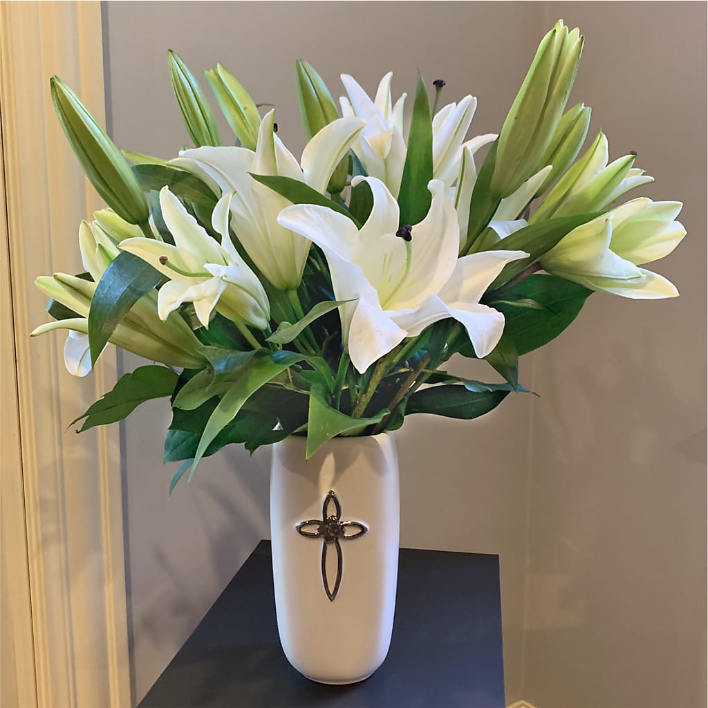 Faithful Blessings Bouquet – ANITA'S FLOWERS AND ICE CREAM LLC, Passaic NJ
