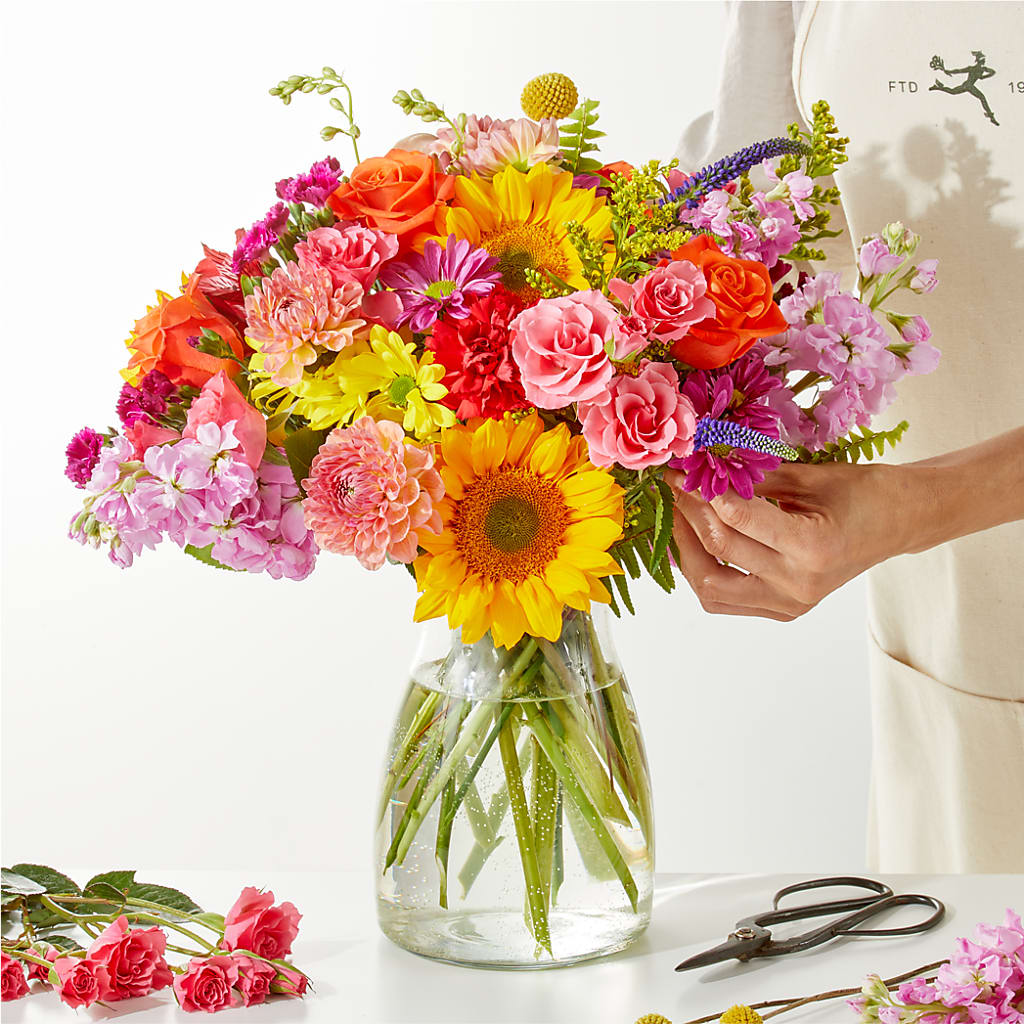 Cue the Confetti - A Florist Original – ANITA'S FLOWERS AND ICE CREAM LLC, Passaic NJ