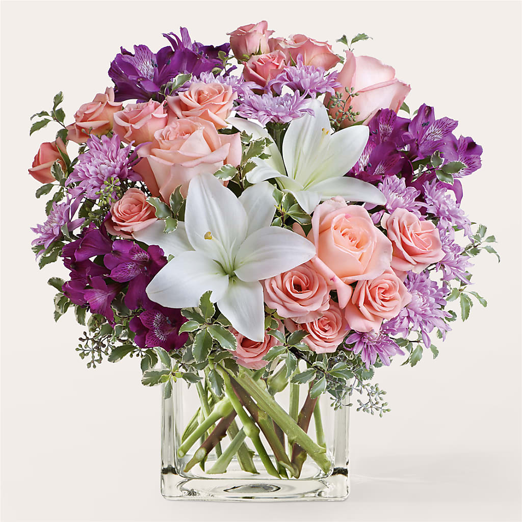 Mani Pedi Bouquet – ANITA'S FLOWERS AND ICE CREAM LLC, Passaic NJ