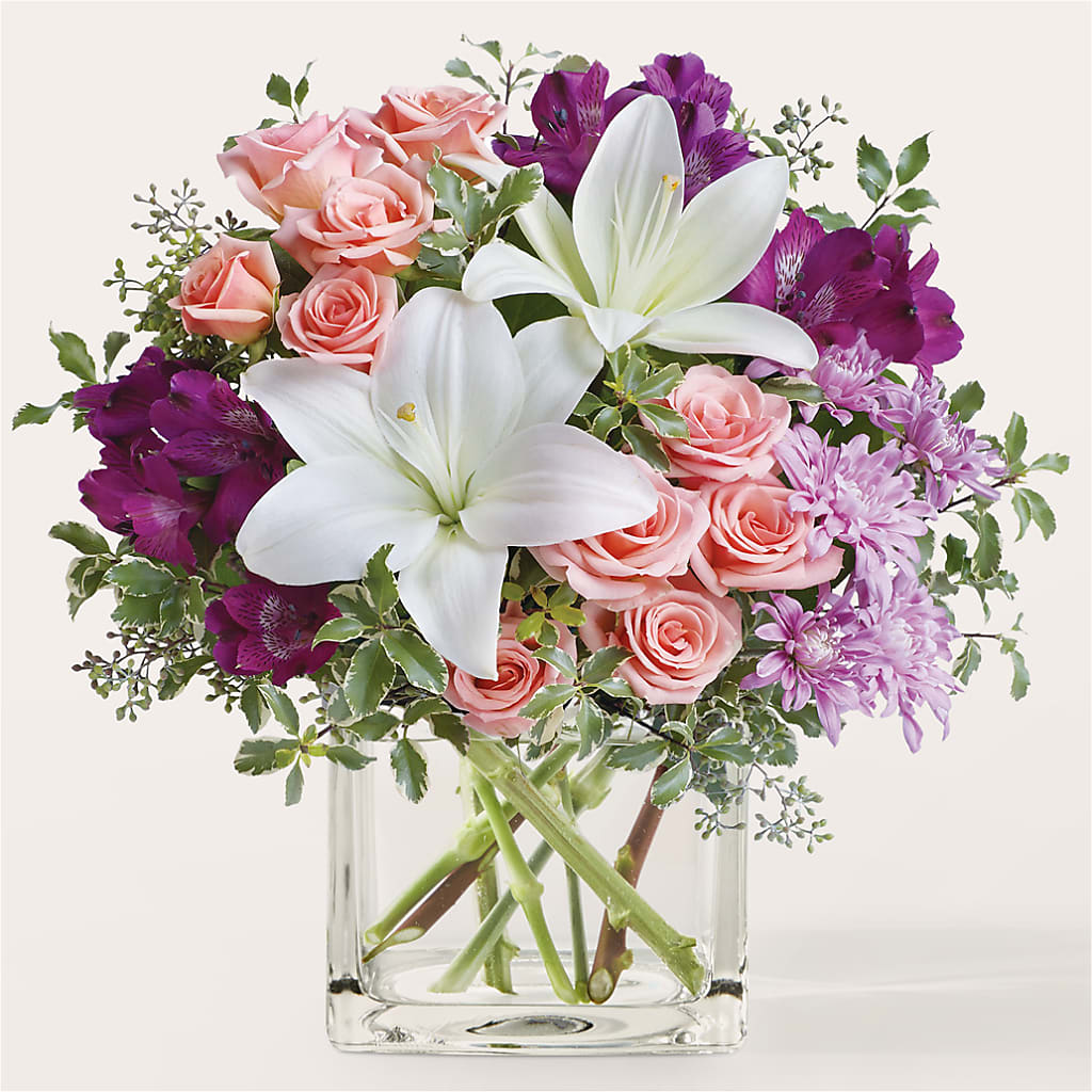 Mani Pedi Bouquet – ANITA'S FLOWERS AND ICE CREAM LLC, Passaic NJ