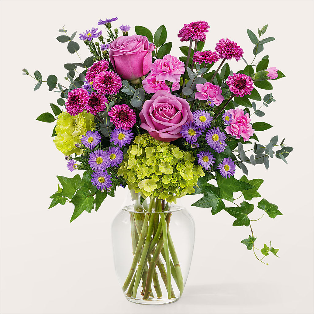 Whispering Garden Bouquet – ANITA'S FLOWERS AND ICE CREAM LLC, Passaic NJ