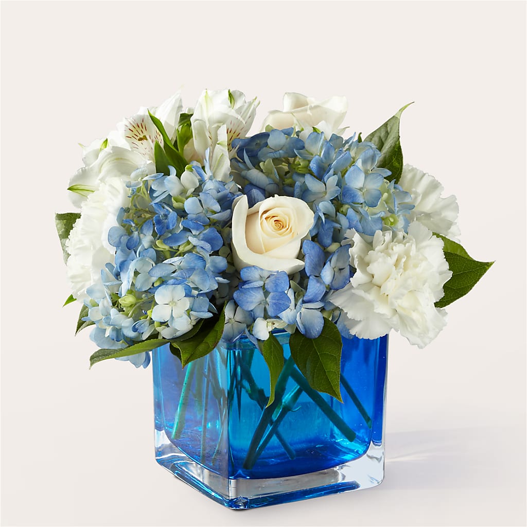 Soothing Waters Bouquet – ANITA'S FLOWERS AND ICE CREAM LLC, Passaic NJ