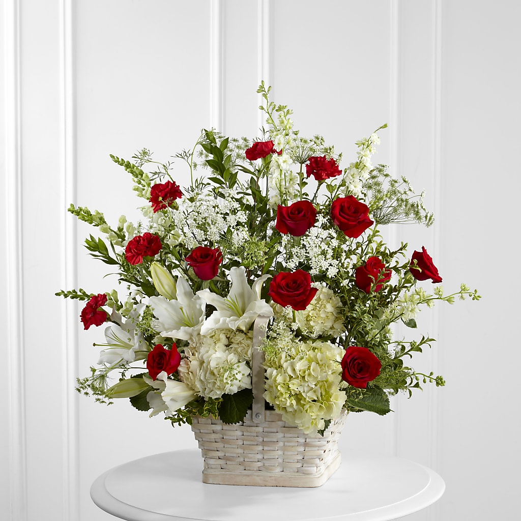 In Loving Memory Arrangement – ANITA'S FLOWERS AND ICE CREAM LLC, Passaic NJ