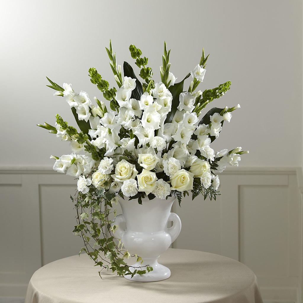 Fond Reflections Arrangement – ANITA'S FLOWERS AND ICE CREAM LLC, Passaic NJ