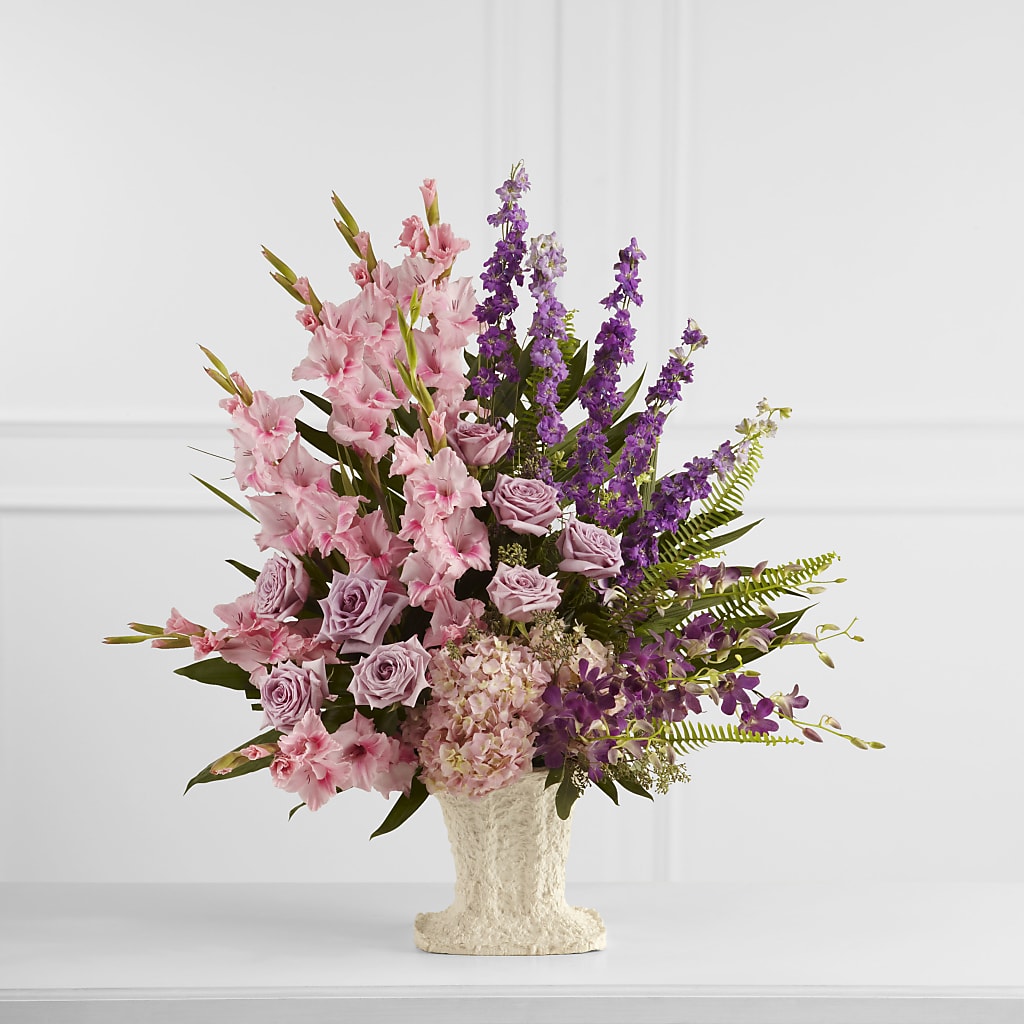 Flowing Garden Arrangement – ANITA'S FLOWERS AND ICE CREAM LLC, Passaic NJ