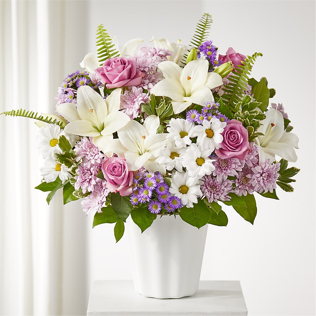Warmest Thoughts Tabletop Basket – ANITA'S FLOWERS AND ICE CREAM LLC, Passaic NJ