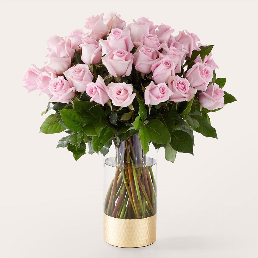 Picture Perfect Pink Rose Bouquet – ANITA'S FLOWERS AND ICE CREAM LLC, Passaic NJ