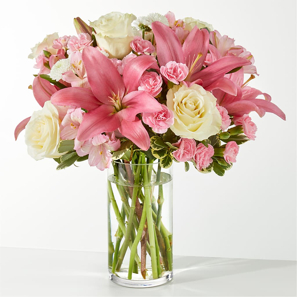Piece of Cake Bouquet – ANITA'S FLOWERS AND ICE CREAM LLC, Passaic NJ