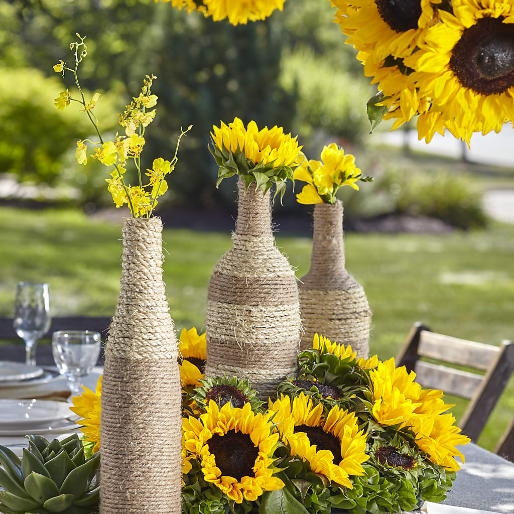 Sublime Garden Centerpiece – ANITA'S FLOWERS AND ICE CREAM LLC, Passaic NJ