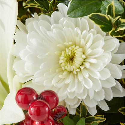Festive Moments Tree – ANITA'S FLOWERS AND ICE CREAM LLC, Passaic NJ