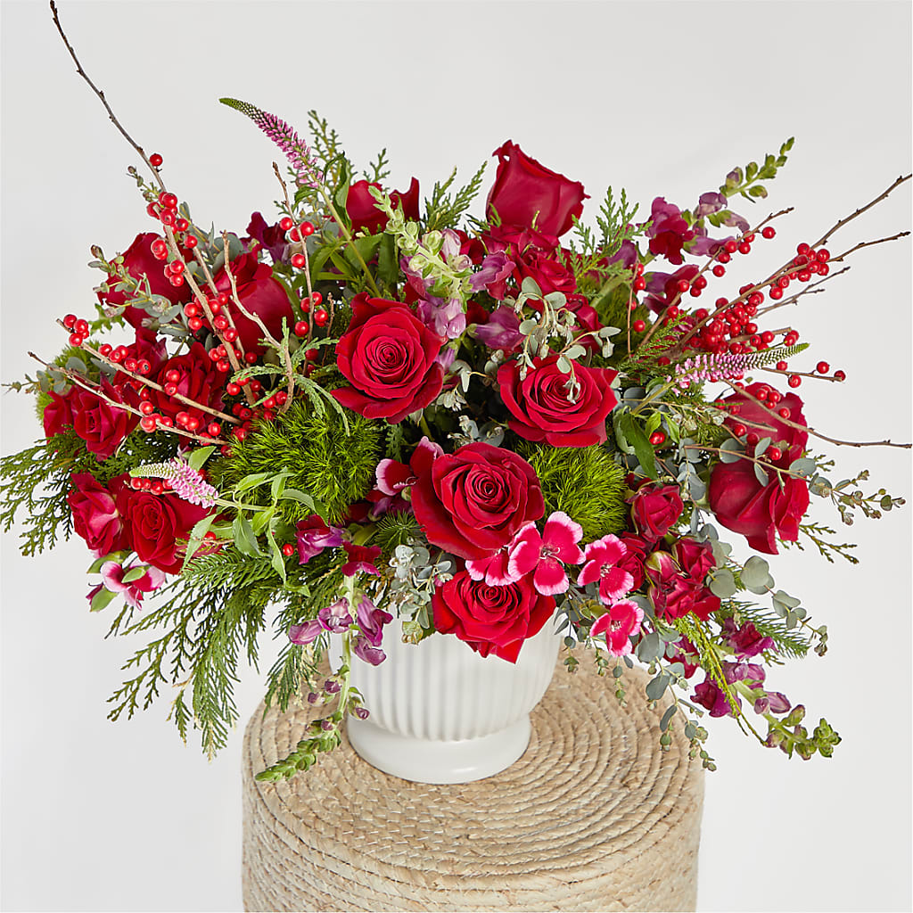 Big Red Bow Bouquet – ANITA'S FLOWERS AND ICE CREAM LLC, Passaic NJ