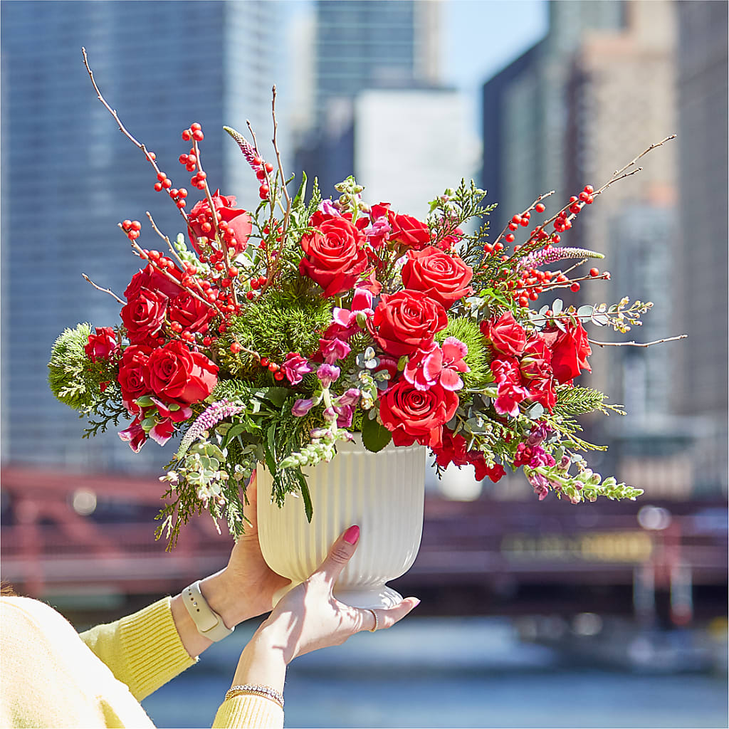 Big Red Bow Bouquet – ANITA'S FLOWERS AND ICE CREAM LLC, Passaic NJ