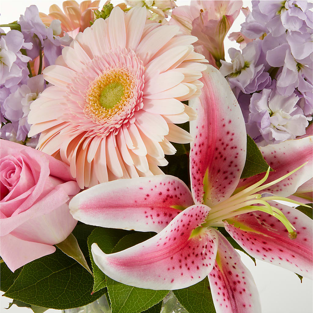 The Teahouse Bouquet – ANITA'S FLOWERS AND ICE CREAM LLC, Passaic NJ