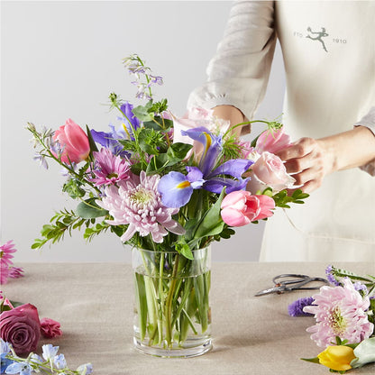 Pastel Tradition - A Florist Original – ANITA'S FLOWERS AND ICE CREAM LLC, Passaic NJ