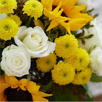 Luminous Morning Bouquet – ANITA'S FLOWERS AND ICE CREAM LLC, Passaic NJ