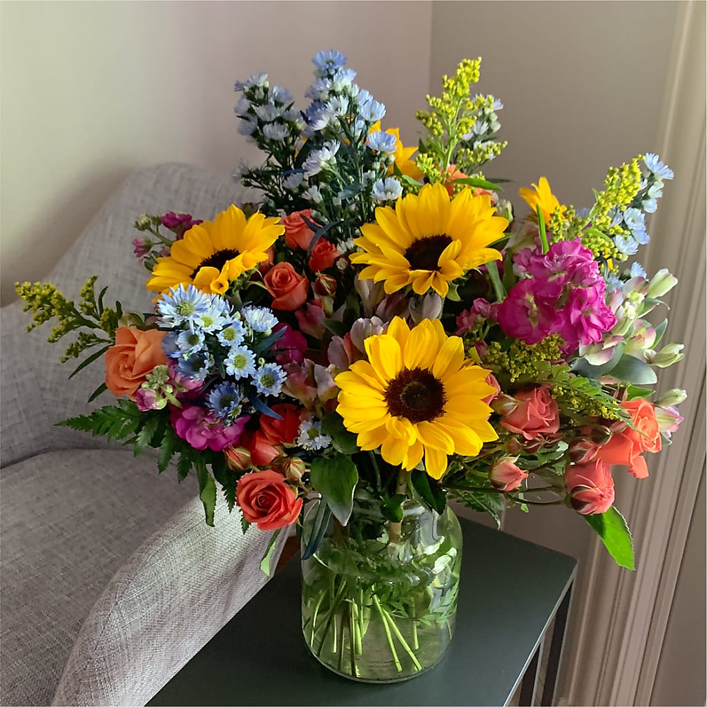 Rays of Life Bouquet – ANITA'S FLOWERS AND ICE CREAM LLC, Passaic NJ
