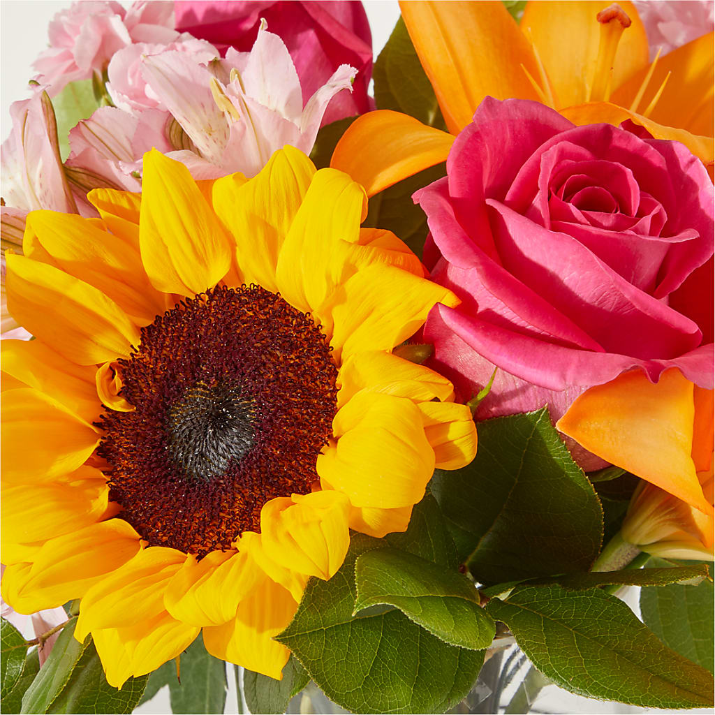 In Full Swing Bouquet – ANITA'S FLOWERS AND ICE CREAM LLC, Passaic NJ