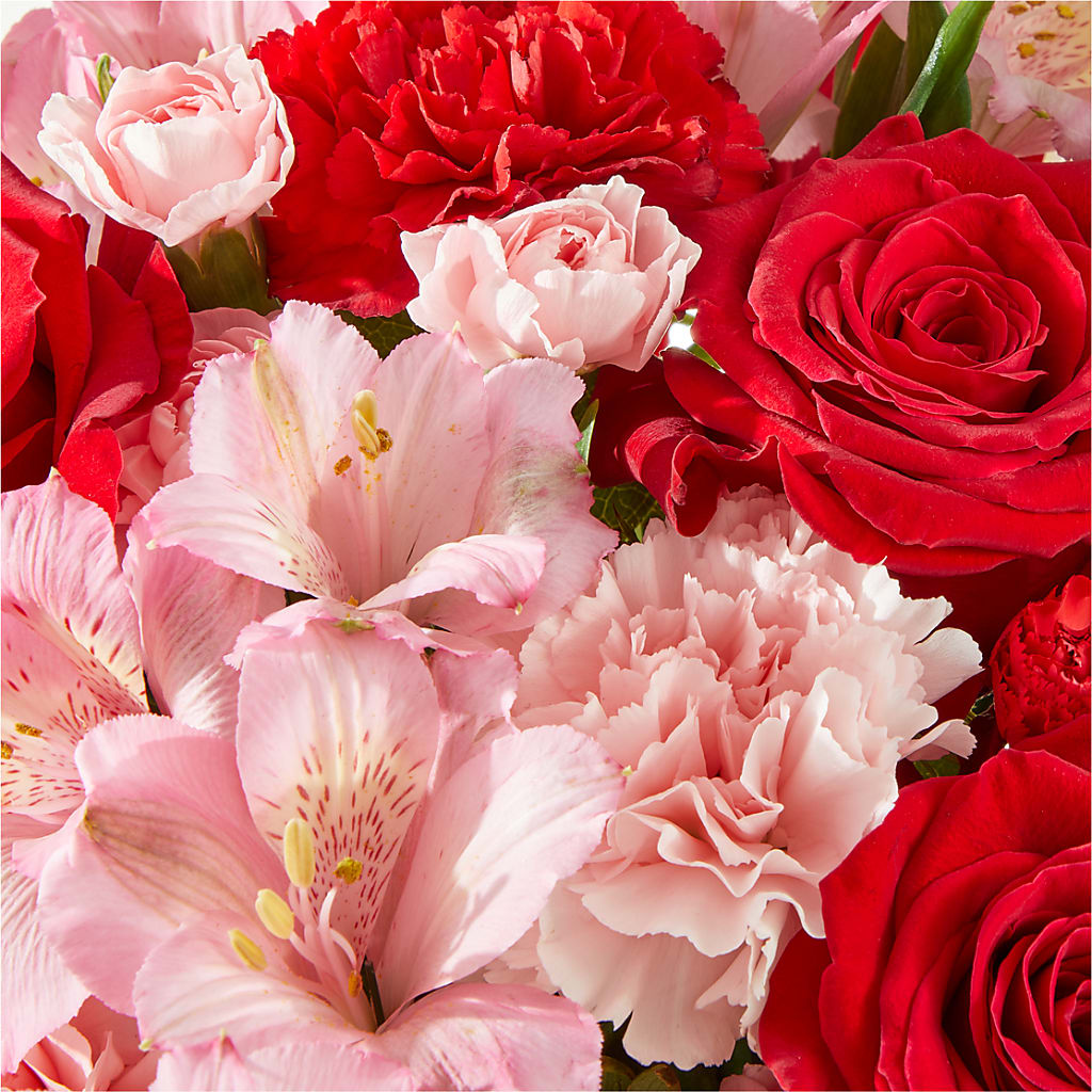 Candy Kisses Bouquet – ANITA'S FLOWERS AND ICE CREAM LLC, Passaic NJ