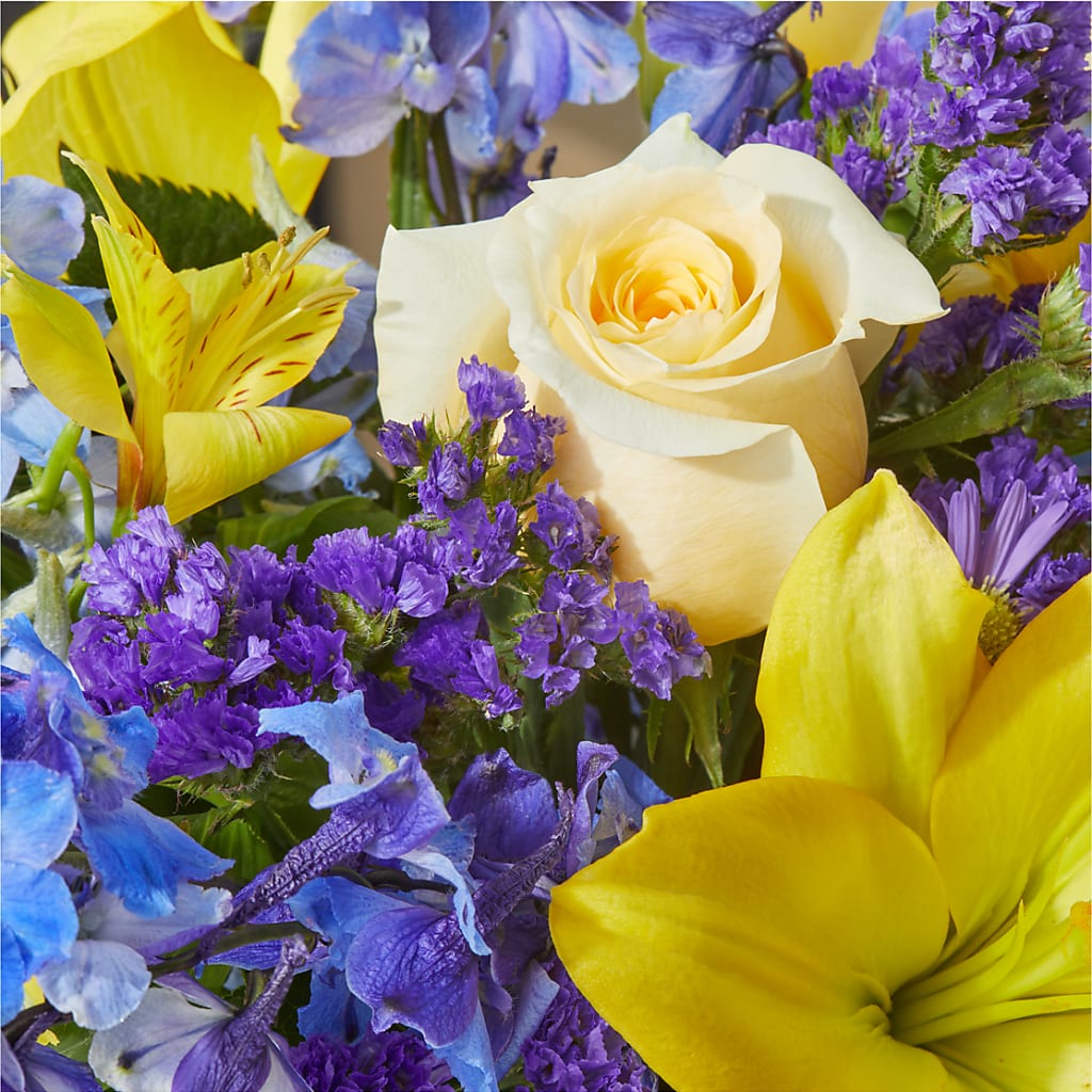 Limoncello Bouquet – ANITA'S FLOWERS AND ICE CREAM LLC, Passaic NJ