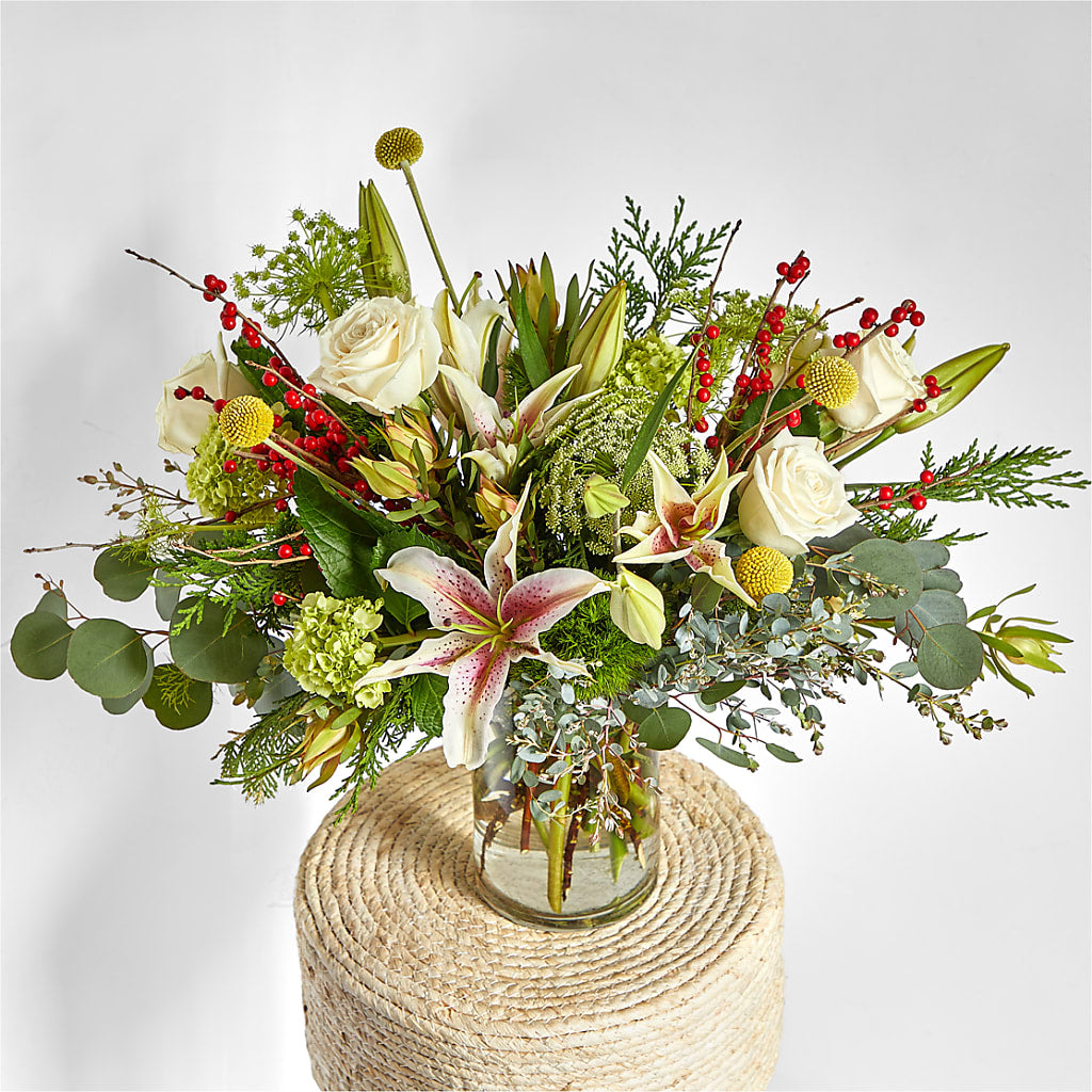 Berry & Bright Bouquet – ANITA'S FLOWERS AND ICE CREAM LLC, Passaic NJ