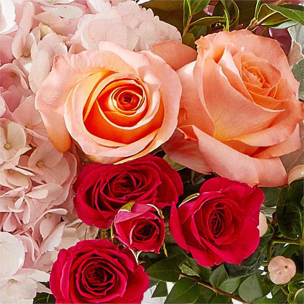 Glitz & Glam Bouquet – ANITA'S FLOWERS AND ICE CREAM LLC, Passaic NJ