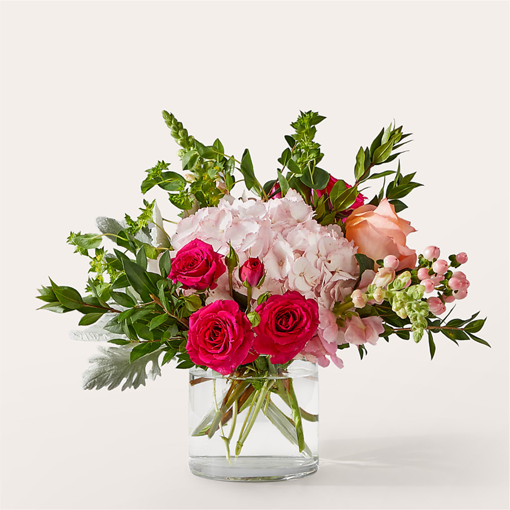 Glitz & Glam Bouquet – ANITA'S FLOWERS AND ICE CREAM LLC, Passaic NJ