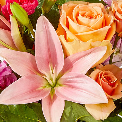Bisous Bouquet – ANITA'S FLOWERS AND ICE CREAM LLC, Passaic NJ