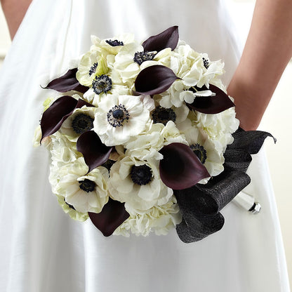 To Have and To Hold Bouquet – ANITA'S FLOWERS AND ICE CREAM LLC, Passaic NJ