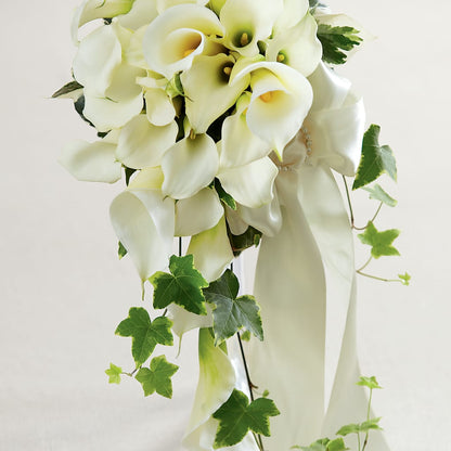 White Chapel Bouquet – ANITA'S FLOWERS AND ICE CREAM LLC, Passaic NJ