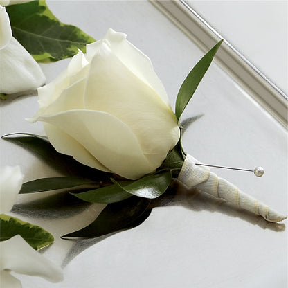 White Rose Boutonniere – ANITA'S FLOWERS AND ICE CREAM LLC, Passaic NJ